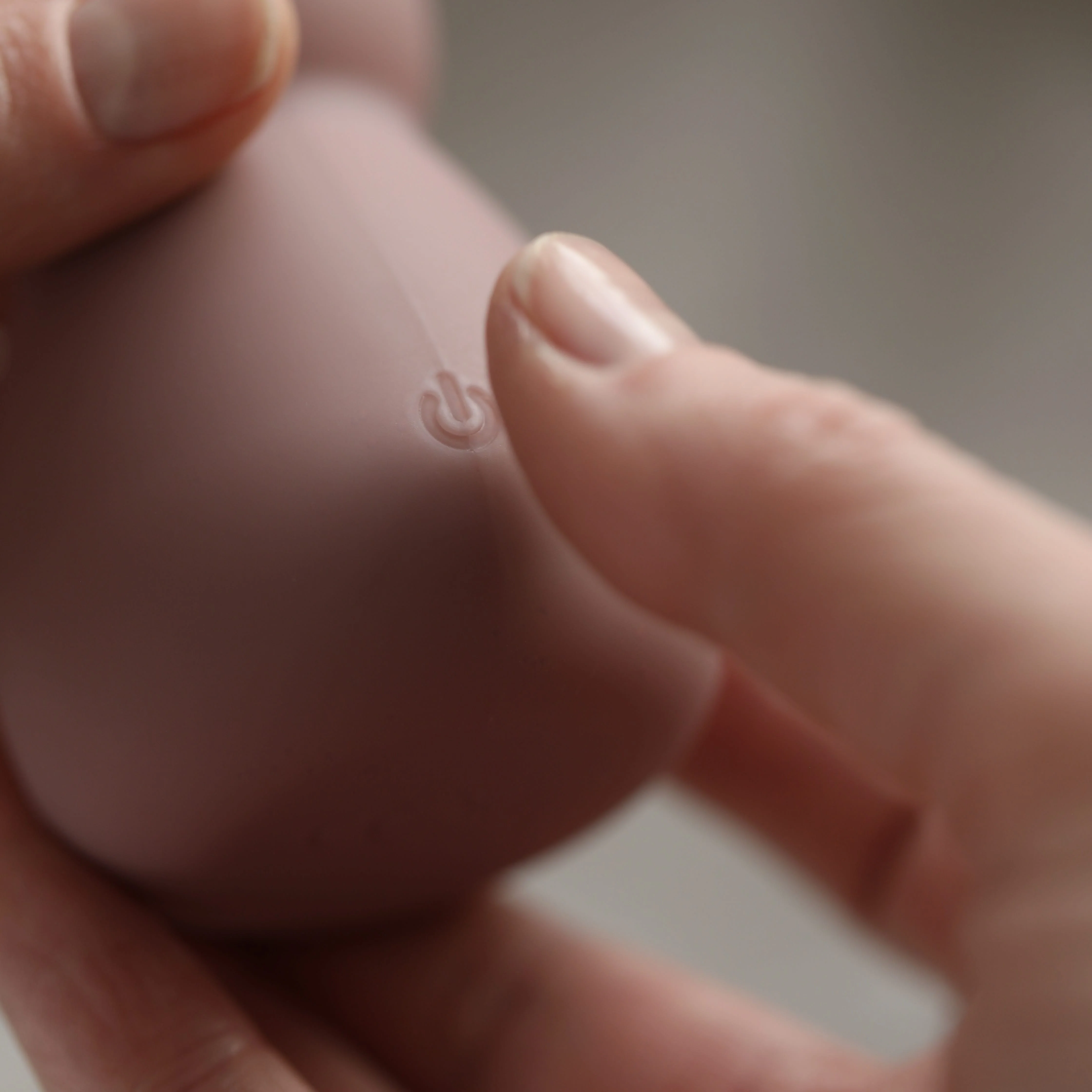PAWNY VIBRATOR - Image 5
